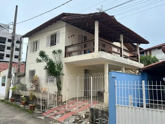 Imagem: Casas no Centro de Iriri com 2 e 3 Quartos