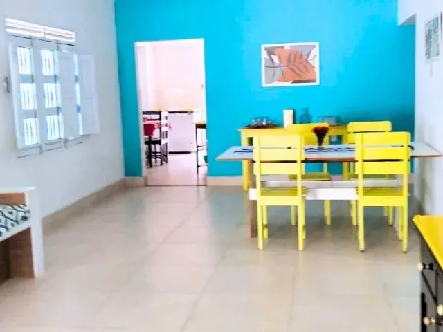 Imagem 4: Refúgio Perfeito com Piscina e Churrasqueira Perto do Mar