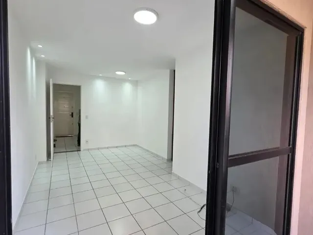 Imagem 9: Imóvel para Aluguel Tem 57 Metros Quadrados com 2 Quartos em Candelária - Natal - Rn