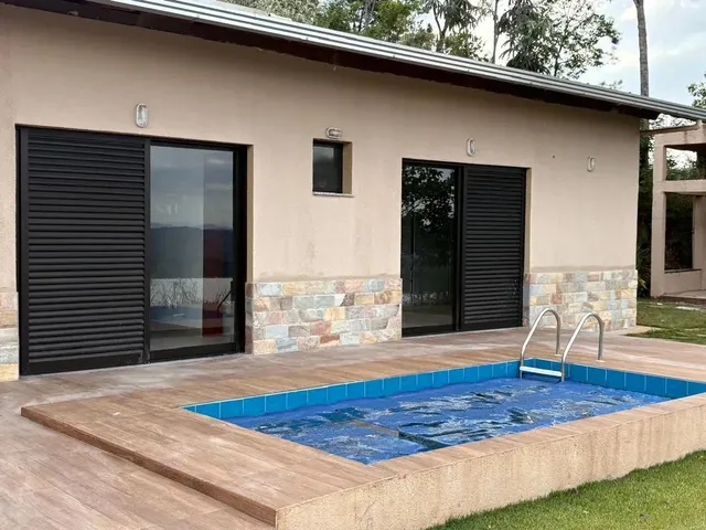 Imagem: Casa Sem Escadas, 4 Quartos, Linda Vista