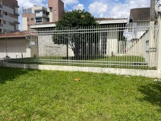 Imagem 1: Casa com Três Dormitórios no Parolin