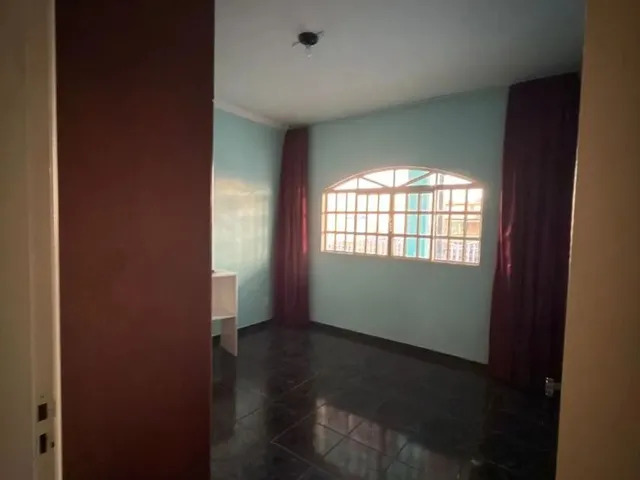 Imagem 15: Sobrado com Varanda 4 Quartos e 3 Banheiros