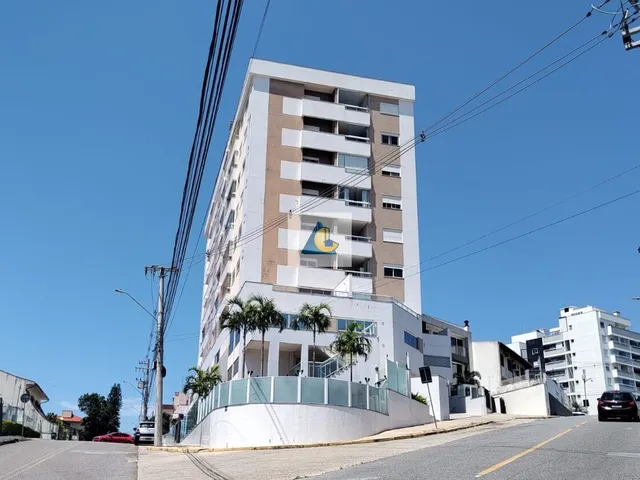 Imagem 1: Residencial Bergantim - Apartamento com terraço em Capoeiras, Florianópolis/SC