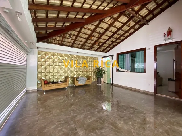 Imagem 12: 3 Dormitórios, 1 Suítes, 3 Banheiro, 4 Vagas na Garagem, 306M² de Área Construída
