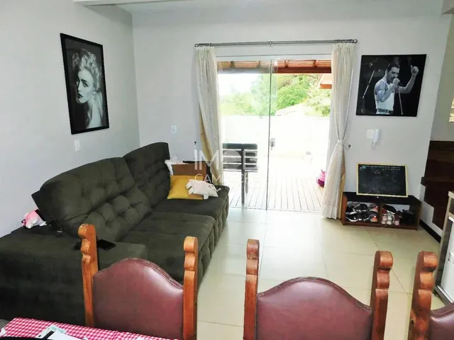 Imagem 4: Casa com 2 Dormitórios À Venda