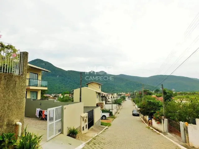 Imagem 3: Casa com 2 Dormitórios À Venda