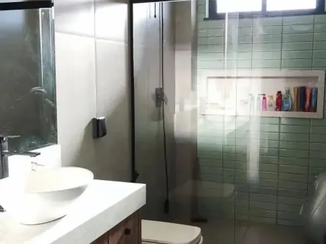 Imagem 2: Sobrado em Condomínio para Venda em Iguaraçu, Alphaville Maringá, 3 Dormitórios, 1