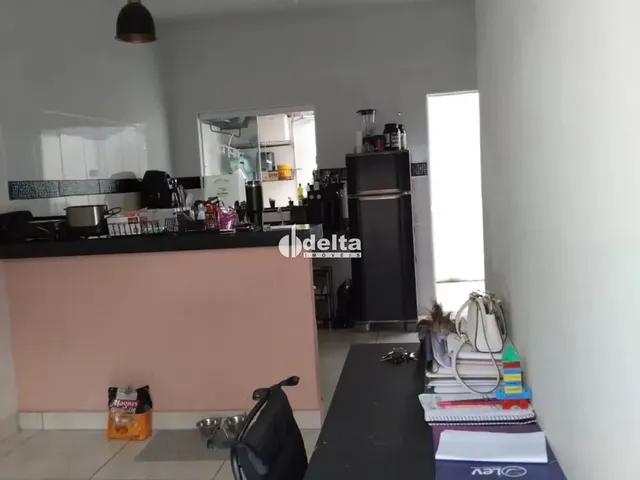Imagem: Casa Residencial Disponível com 2 Suítes