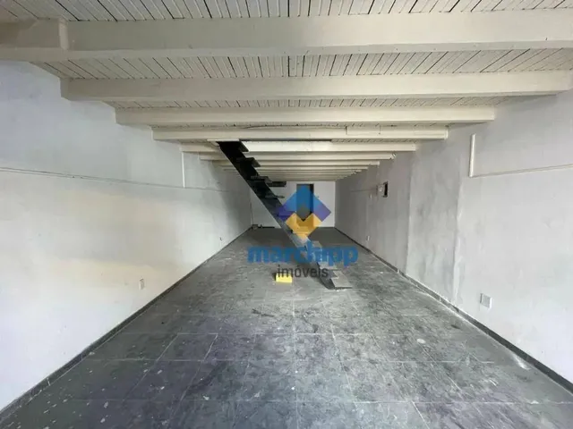 Imagem: O depósito possui 56m² de Área e está localizado em