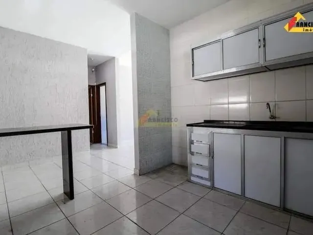 Imagem 1: Casa para Aluguel, 3 Quartos, 2 Vagas, São José - Divinópolis/Mg