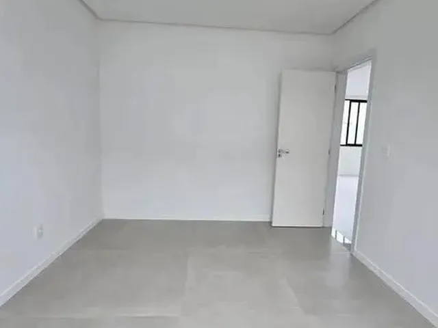 Imagem 6: Terras do Alphaville, Excelente Casa 4/4, Suites, Piscina, Energia Solar, Nova!!!!