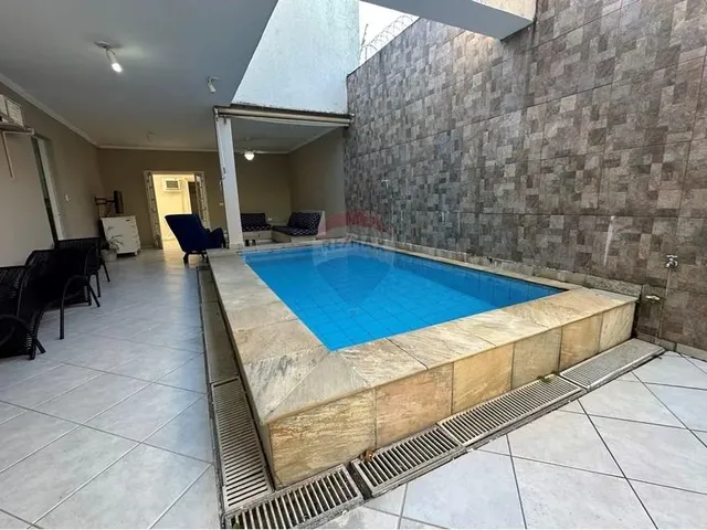 Imagem: A casa possui 5 Dormitórios, 5 Suítes, 5 Banheiros, 3