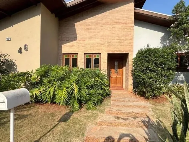 Imagem: Casa com 3 Quartos À Venda no Condomínio