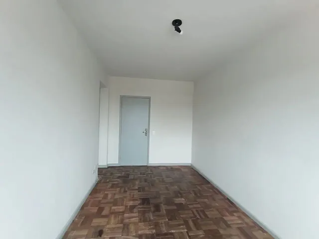 Imagem 7: Apartamento de 1 Quarto no Bairro Centro Cívico