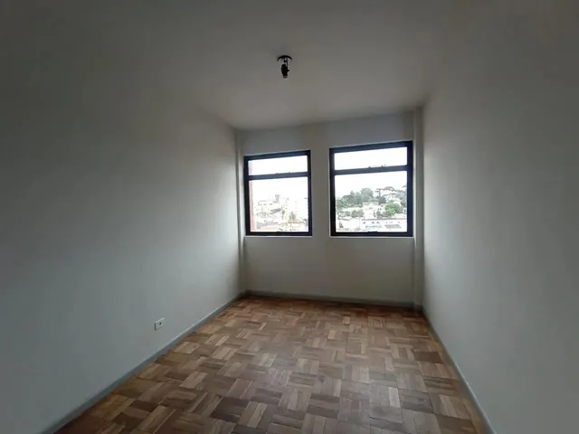 Imagem 6: Apartamento de 1 Quarto no Bairro Centro Cívico