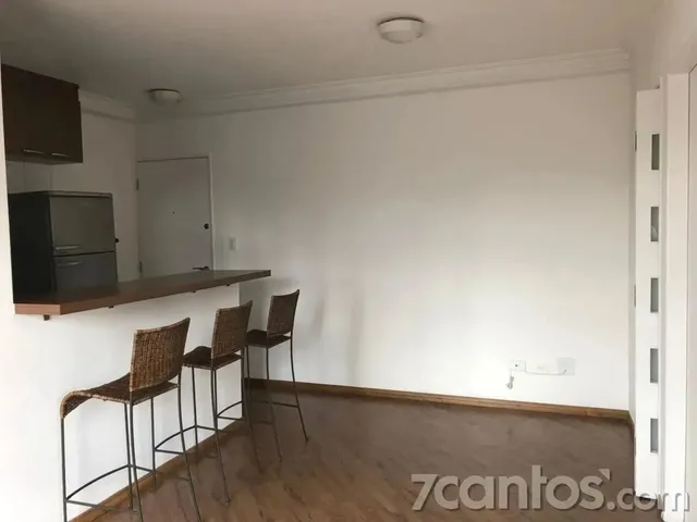 Imagem: O apartamento possui 1 Dormitório, 1 Suíte, 1 Banheiro, 1