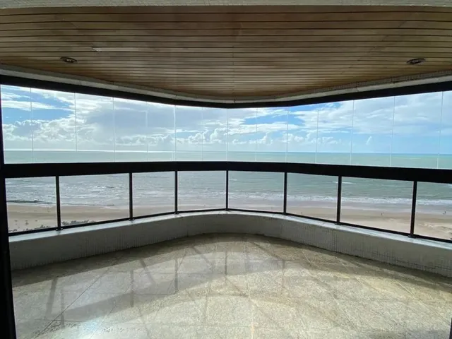 Imagem: O apartamento possui 4 Dormitórios, 4 Suítes, 4