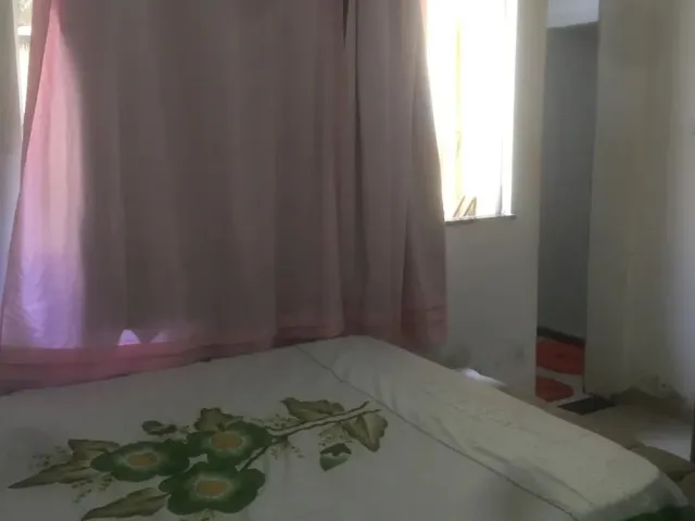 Imagem: Aluguel de Quarto Fundo À Igreja do Bonfim