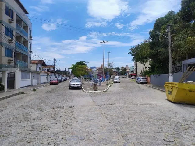 Imagem: O apartamento possui 3 Dormitórios, 1 Suíte, 1 Banheiro,