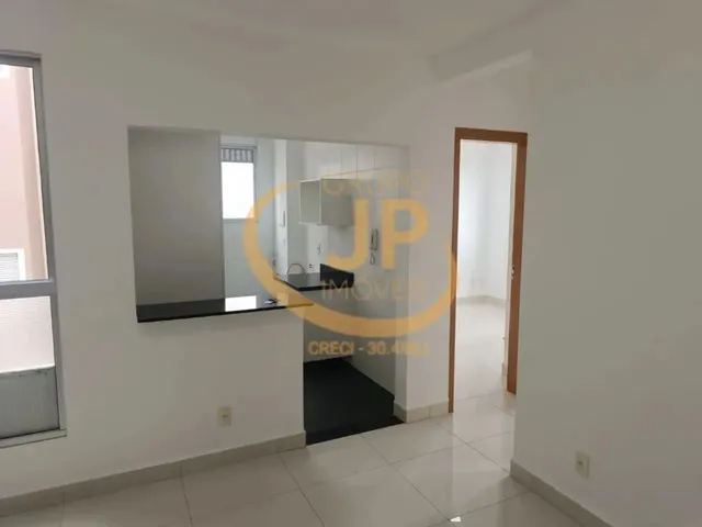 Imagem: O apartamento possui 2 Dormitórios, 1 Banheiro, 1 Vaga na