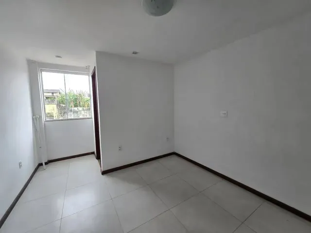 Imagem 2: Imóvel para Aluguel com 60 Metros Quadrados com 2 Quartos em Valparaíso - Petrópolis