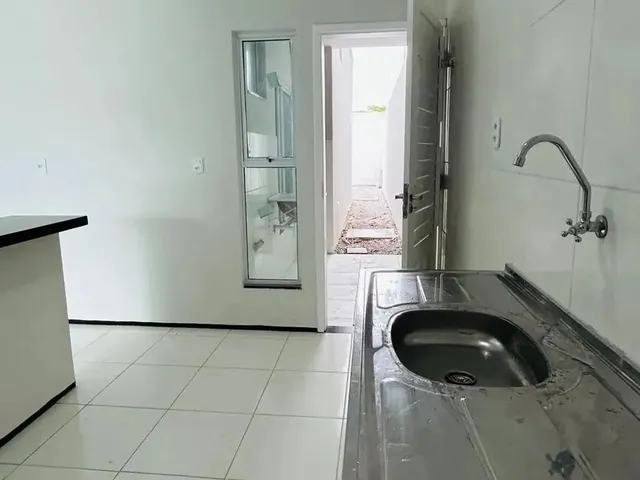Imagem 8: Lindas Casas com 2 Ou 3 Quartos no Maracanaú, Próximo Ao Cotar, 200 Metros da Ce 065!