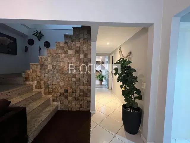 Imagem 4: Jacarepaguá Casa com 4 dormitórios