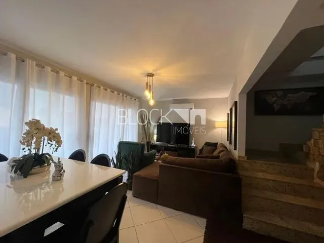 Imagem 3: Jacarepaguá Casa com 4 dormitórios