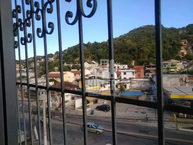 Imagem: Casa com 13 Dormitórios À Venda, 299 M²