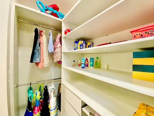 Imagem 2: Elegante, Sofisticada e Pronta para Morar. Porteira Fechada