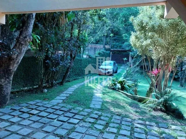 Imagem: Casa com 3 Quartos À Venda, 174 M² por