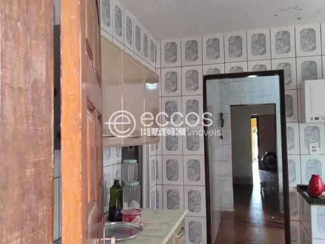 Imagem: Casa À Venda, 4 Quartos, 3 Vagas, Jóquei