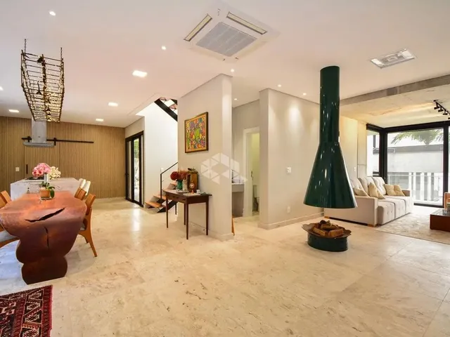Imagem: Casa de Alto Padrão em Cancupe com 3 Suítes