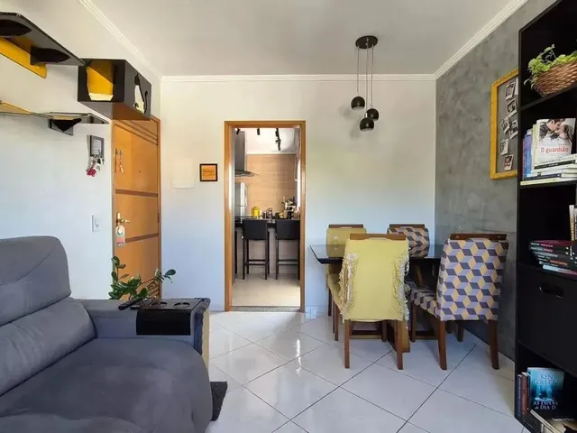 Imagem: Apartamento com 2 Dormitórios À Venda