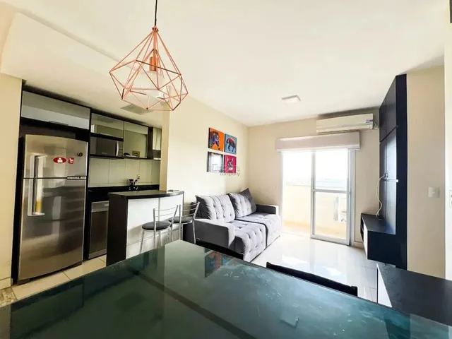 Imagem: O apartamento possui 2 Dormitórios, 1 Banheiro, 2 Vagas na