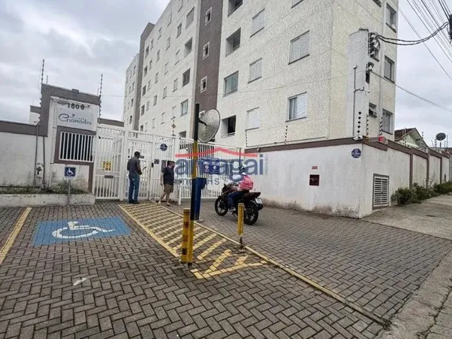 Imagem: O apartamento possui 1 Dormitório, 1 Banheiro, 1 Vaga na