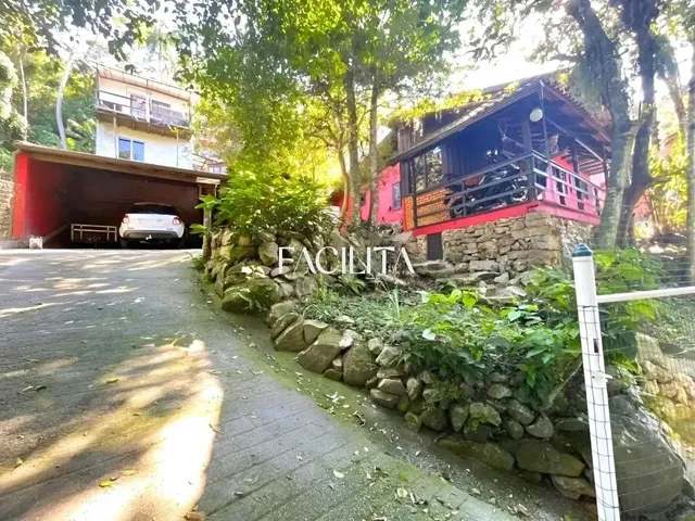 Imagem: Casa com 3 Quartos no Canto da Lagoa, Florianópolis