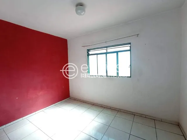 Imagem 5: Apartamento para Aluguel, 2 Quartos, 1 Vaga, Marta Helena - Uberlândia/Mg