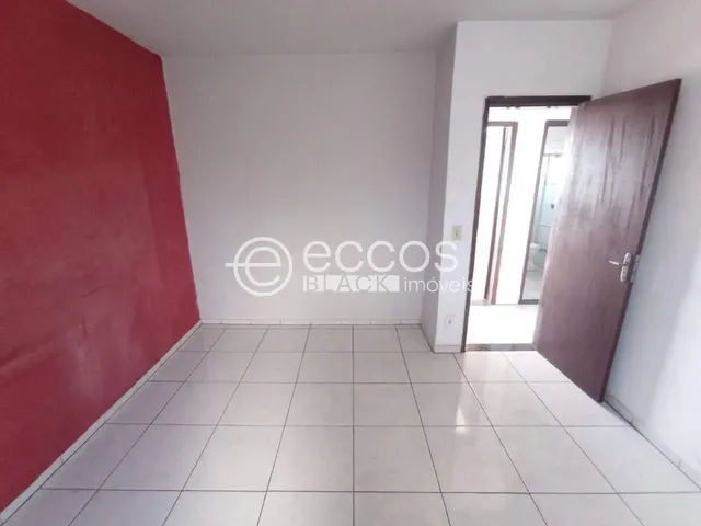 Imagem 10: Apartamento para Aluguel, 2 Quartos, 1 Vaga, Marta Helena - Uberlândia/Mg