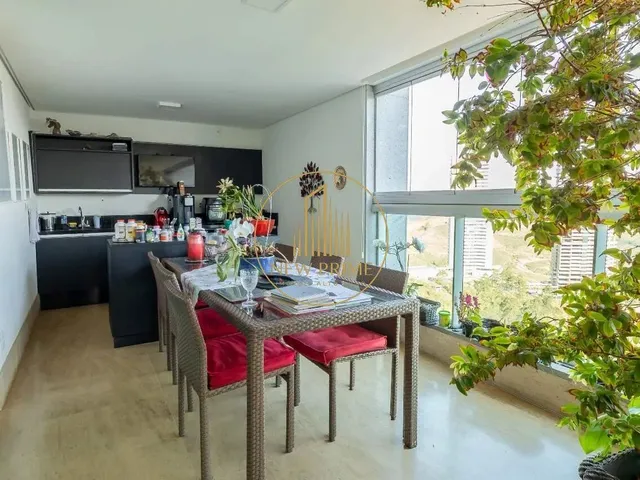 Imagem: Apartamento com 4 Quartos e 4 Banheiros