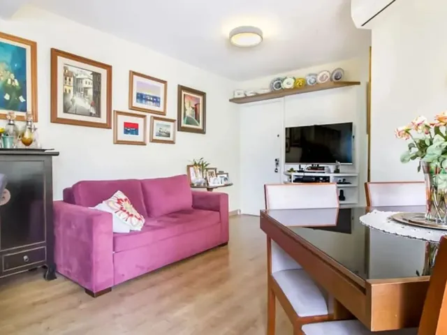 Imagem: O apartamento possui 2 Dormitórios, 1 Suíte, 2 Banheiros,