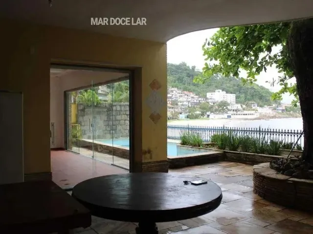 Imagem: Casa em Avenida Tupiniquins - Japuí - São
