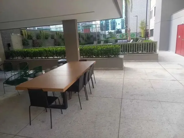 Imagem 2: Imóvel para Venda Tem 171 Metros Quadrados com 4 Quartos em Enseada do Suá - Vitória