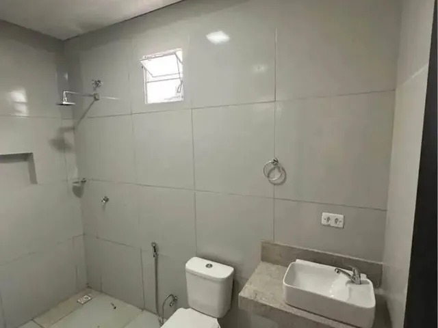 Imagem 4: Casa 2/4 no Campo Limpo