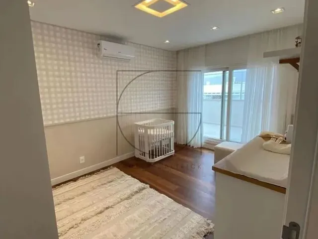 Imagem 5: Cobertura Duplex com Vista Mar em Jurerê