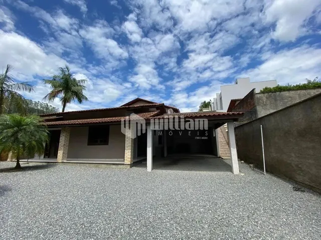 Imagem: Casa com 2 Quartos para Locaçao - Cedrinhho