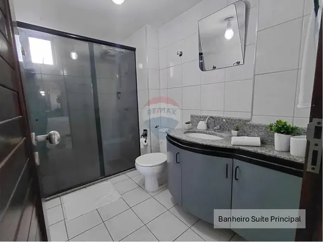 Imagem 6: Apartamento Semi-Mobiliado para Alugar, 163M² com 4 Quartos, Sendo 2 Suítes, No