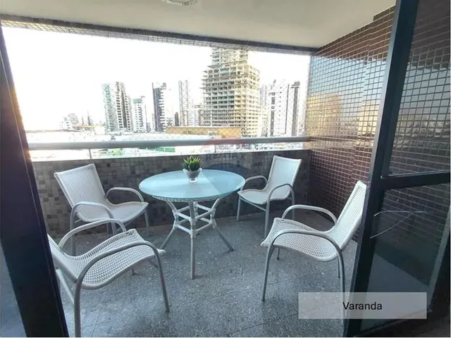 Imagem 3: Apartamento Semi-Mobiliado para Alugar, 163M² com 4 Quartos, Sendo 2 Suítes, No