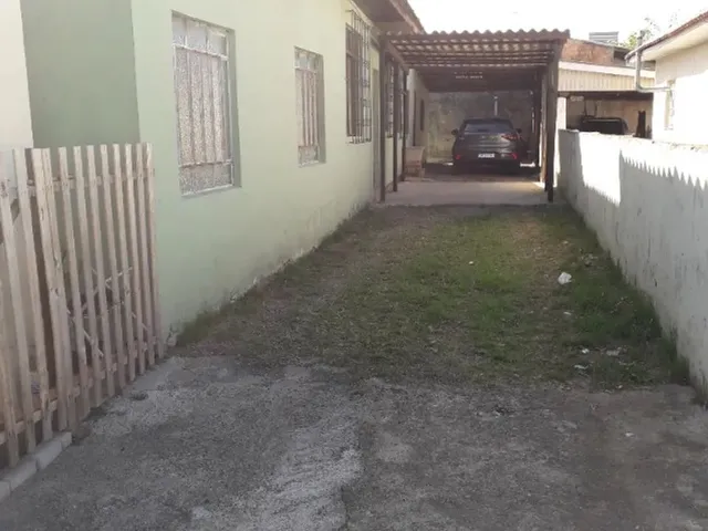 Imagem: Alugo Casa 2 Quartos Geminadas no Bairro