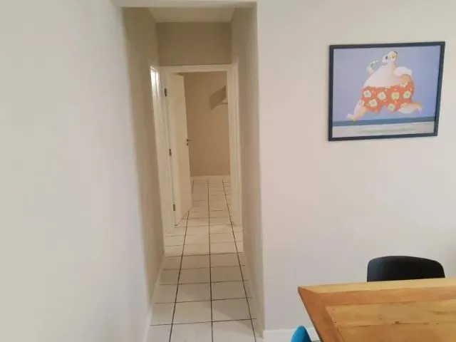 Imagem 2: Quarto em Apartamento no Bairro Trindade